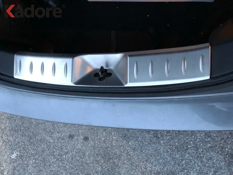 日産リーフ 2017-2021 2022 2023 インナー - Bumper Plate 10Kg のレビューと価格